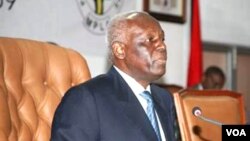 Presidente de Angola, José Eduardo dos Santos (Foto Novo Jornal)