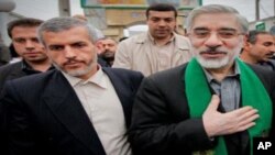 میر حوسێن موسه‌وی