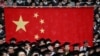 上海复旦大学举行的毕业典礼。