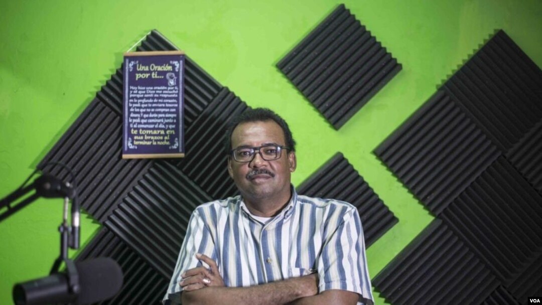 El periodista nicaragüense Sergio León murió el domingo 14 de junio de 2020 después de padecer síntomas de COVID-19. [Cortesía]